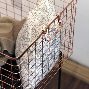 Mạnh mẽ và bền hộ gia đình dây kim loại thuận tiện lưu trữ giỏ Rose vàng hình chữ nhật dây tổ chức container với xử lý - Product Image 2