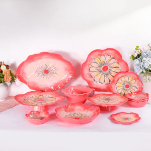 Collection <span class=keywords><strong>de</strong></span> <span class=keywords><strong>vaisselle</strong></span> et d'accessoires <span class=keywords><strong>de</strong></span> service en forme <span class=keywords><strong>de</strong></span> <span class=keywords><strong>feuille</strong></span> <span class=keywords><strong>de</strong></span> <span class=keywords><strong>chou</strong></span> rose, <span class=keywords><strong>vaisselle</strong></span> en mélamine pour pique-nique en plein air - Product Image 1