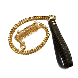 <span class=keywords><strong>Heavy</strong></span> <span class=keywords><strong>Duty</strong></span> Gold Cuban Curb Link Kette 14mm Edelstahl Hund Sicherheits leine Puffer Feder Echtes Leder Griff Hunde leine - Product Image 1