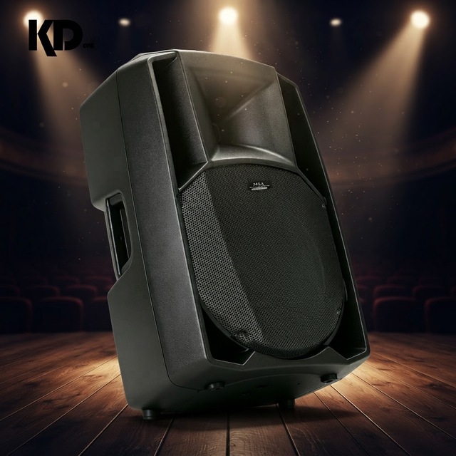 Outdoor Active 15-inch Powered Loudspeaker System 2-channel 8 Ohms