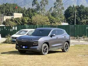 Voiture d'occasion Jetour Dasheng 2024 1.5T DCT Youth 7000KM 5 portes 5 places essence SUV produite en 2024 - Product Image 2