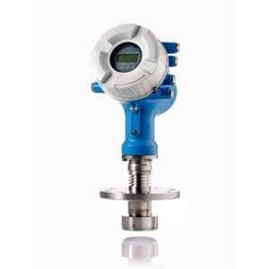 Instrument de mesure de niveau radar sans contact Micropilot NMR84 de haute qualité, précision de 0,5 mm, portée de 40 m, construction en 316L/PTFE - Product Image 2