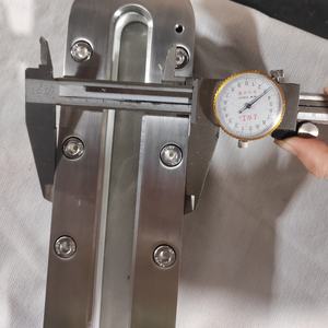 स्टेनलेस स्टील दृष्टि खिड़की लंबी आयताकार वेल्ड फ्लैंज तरल स्तर गेज ग्लास के साथ - Product Image 2