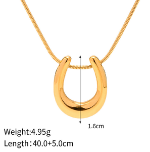 Vente en gros de colliers à pendentifs personnalisés pour sabots de chevaux colliers à pendentifs en forme de U plaqués or 18 carats - Product Image 6