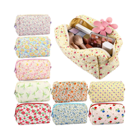 Ginzeal Coton Matelassé Maquillage Sac Floral Coquette Esthétique Voyage Cosmétique Organisateur Sac Cadeaux Pour Les Femmes