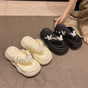 2025 nuove infradito col tacco alto EVA ciabatte <span class=keywords><strong>da</strong></span> donna carine con fiocco piccole <span class=keywords><strong>Clip</strong></span> <span class=keywords><strong>da</strong></span> esterno su scarpe con suola spessa pantofole <span class=keywords><strong>da</strong></span> donna Casual - Product Image 2