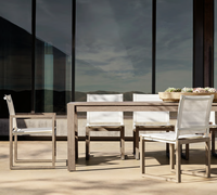 Ensemble de table à manger d'extérieur en teck, design minimaliste, meubles en bois durables pour la terrasse et le jardin