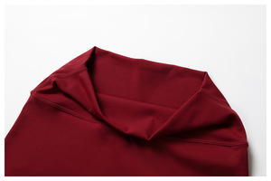 Nouvel ensemble de yoga personnalisé avec logo pour femmes, coupe ajustée, taille révélée, manches mi-longues, adapté pour le fitness en plein air, la course à pied et les sports - Product Image 5