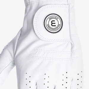 Gants de golf en cuir Cabretta de haute qualité pour hommes personnalisables en cuir véritable droitier/gaucher pour le sport - Product Image 5