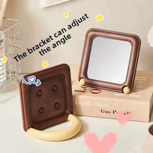 <span class=keywords><strong>Specchio</strong></span> da Trucco Pieghevole Personalizzato <span class=keywords><strong>a</strong></span> Forma di Borsa di <span class=keywords><strong>Cioccolato</strong></span>, <span class=keywords><strong>Specchio</strong></span> Cosmetico Portatile da Tavolo, Decorazione Carina per Vanità - Product Image 3
