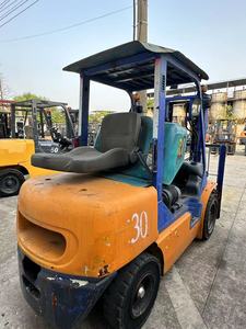<b>Used</b> Komatsu Original Japan Forklift 3 Ton Diesel Fd30 4WD Solid Tire Good Condition Sale Shanghai Yard Carretilla Elevadora - Product Image 5