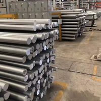 Barre ronde en aluminium haute résistance 7075 T6, tige solide en aluminium extrudé 2A12 pour l'aérospatiale et la machinerie