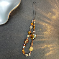 Chaîne de téléphone portable en forme de bonbon ambré pour femme, lanière en forme de cœur pour l'automne et l'hiver, style Instagram, breloques et pendentifs marron