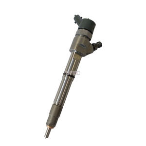 Hochwertige Dieselmotor-Ersatzteile Kraftstoffeinspritzdüse 0445110552 - Product Image 1