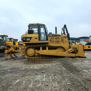 Bulldozer à chenilles moyen CAT D7G d'occasion - Prix abordable, qualité garantie, en stock - Product Image 1