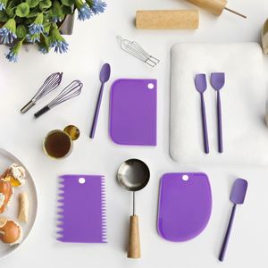 3pcs/set Baking Dough Cutting Scraper Baking Cream Scraper Thickened Cake Cream Plastic Scraper Baking Tool - Product Image 5