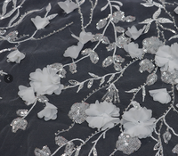 Lourd fait à la main paillettes Sequin Tube perlé Tulle tissus en gros Design moderne 3d en mousseline de soie fleur broderie maille dentelle tissu