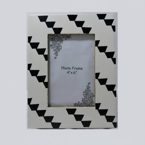 Cadre photo en résine écologique fait à la main avec panneau MDF pour la décoration de la chambre et du salon - Product Image 1