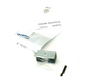 Brandneues Angebot Smeo-1-s-led-24-b Näherungssensor 150848 Smeo1sled24b SPS - Product Image 1