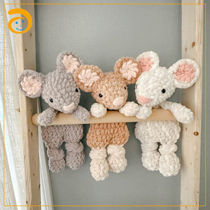 Mini Peluche de Ratón, Regalo para Baby Shower, Juguete de Animal de Ganchillo, Regalo de Primer Cumpleaños para Niños - Product Image 2