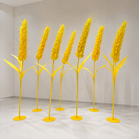 Accessoires décoratifs en forme d'épi de blé jaune, objets d'art géants en papier pour la décoration d'événements de mariage, les présentoirs commerciaux et les vitrines de centres commerciaux