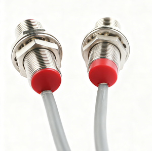 紧凑型圆柱形接近传感器 12mm 检测 - RIKIN RZI-12-02-N-K-Z，NPN/PNP 双输出，适用于工业用途 - Product Image 3