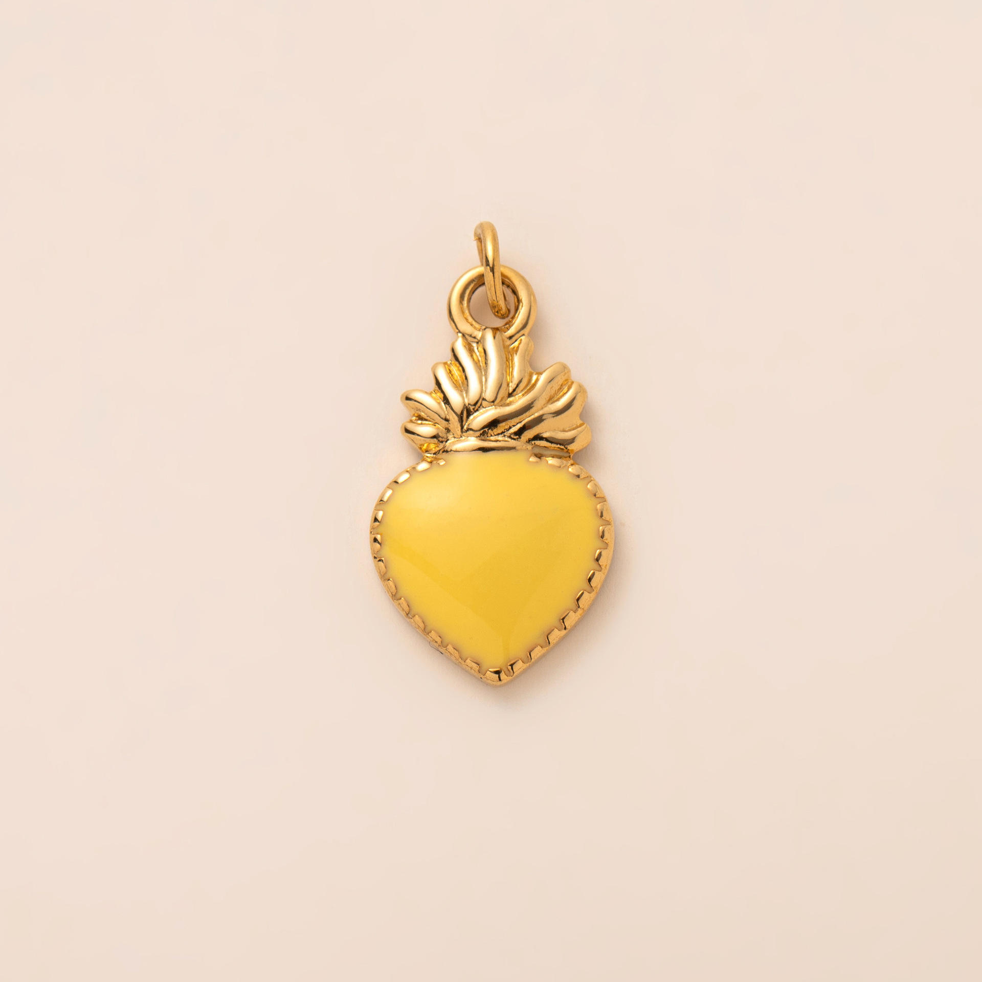 สีเหลือง