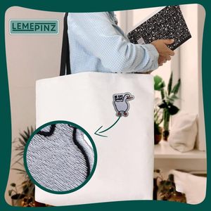 Patch brodé thermocollant Be Gay Do Crime Duck 3 pour sacs et vêtements - Product Image 3