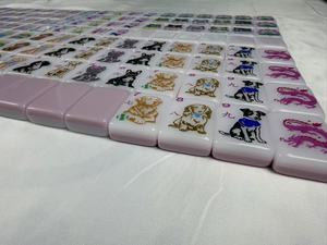 Jeu de Mahjong américain en acrylique sur le thème des chiens, ensemble complet, photos réelles, en stock, expédition rapide - Product Image 3