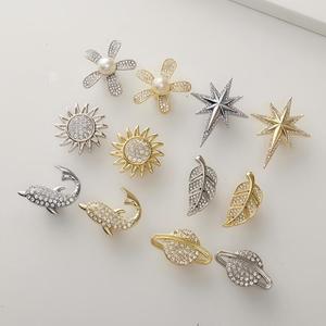 American-style Light Luxury Single-hole <strong>Diamond</strong>-embellished Zinc Alloy Rhinestone Flower Dolphin Children's Handle - Product Image 2