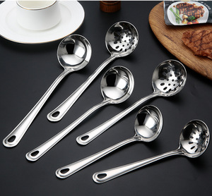 Ensemble d'ustensiles de cuisine en acier inoxydable le plus vendu, finition poli miroir, comprenant louche à soupe, louche ajourée et spatule - Product Image 5