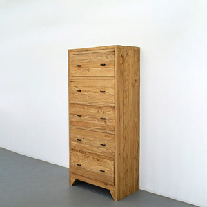 Commode en teck ancien avec 5 tiroirs faits à la main et pieds effilés, commode en bois récupéré à texture vieillie pour chambre à coucher - Product Image 3