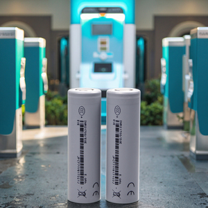 EVE 21700 3,6 В 5000 мАч 3,7 В аккумуляторная литий-ионная 21700 батарея - Product Image 1