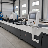 Machine à affûter les tubes horizontaux CNC pour le finissage des trous internes de tubes longs en acier inoxydable