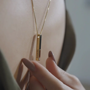 Colliers de meilleur ami personnalisés en acier inoxydable, Totem gravé avec nom en 3D - Product Image 3