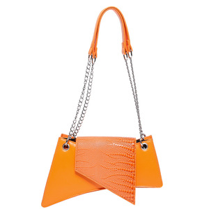 <span class=keywords><strong>Sac</strong></span> à bandoulière pour femme <span class=keywords><strong>en</strong></span> PU haut de gamme <span class=keywords><strong>avec</strong></span> fermeture éclair, style urbain simple, portable, <span class=keywords><strong>avec</strong></span> <span class=keywords><strong>chaînes</strong></span>, idéal pour l'été et toutes occasions - Product Image 5