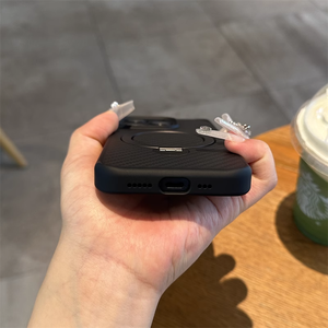 Funda para Teléfono con Diseño de Fibra de Carbono, Material de PC, con Soporte Magnético para la Serie <span class=keywords><strong>iPhone</strong></span>, Color Negro - Product Image 2