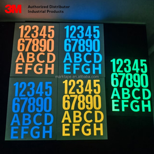 3M 6900 Panneaux <span class=keywords><strong>de</strong></span> signalisation <span class=keywords><strong>de</strong></span> sécurité colorés Film lumineux Autocollant acrylique à lueur durable Bande <span class=keywords><strong>de</strong></span> marquage lumineux <span class=keywords><strong>de</strong></span> <span class=keywords><strong>sortie</strong></span> <span class=keywords><strong>de</strong></span> secours sans alimentation - Product Image 1