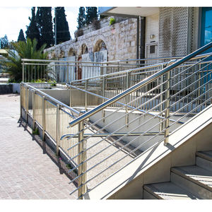 Rampe de jardin bon marché OEM Rampe d'escalier tubulaire extérieure Rampe en acier design - Product Image 6