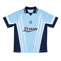 Herstellerqualität Retro Gestricktes Fußballtrikot mit Stickerei-Logo, Individueller Name und Nummer, Vereins-Team-Trainings-Fußballtrikot