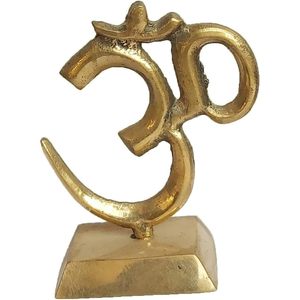 PARIJAT Artisanat 3 pouces en laiton Om Symbole Décoration murale de luxe en métal Décoration intérieure pour salle de méditation ou studio de yoga - Product Image 1