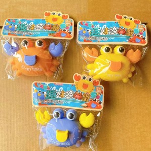Simpatici giocattoli di piccolo granchio per bambini nuovi e piccanti per auto Mini stampa di ritorno per animali premono pressa per granchio e vanno giocattoli per auto in plastica granchio giocattolo per bambini - Product Image 3