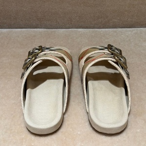 Pantuflas de Fieltro al por Mayor, Pantuflas de Lujo de Diseñador de Marca Famosa, Pantuflas Casuales con Logotipo Personalizado, Pantuflas Antideslizantes para Mujer, Pantuflas de Playa - Product Image 5