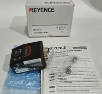 Fourniture à bas prix de lecteur de codes à barres SR-751 Keyence d'origine avec emballage intérieur et extérieur complet SR751