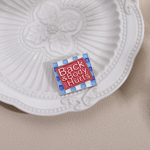 Großhandel Custom Geometric Square Bronze Brosche Pins Hochwertige Metall UV-gedruckte Fee Logo Weiche Emaille Pin Keine Mindest bestellmenge - Product Image 4