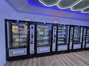 CE認定のスナックとドリンクのための24時間年中無休の自動販売店はカスタマイズをサポートしています - Product Image 4