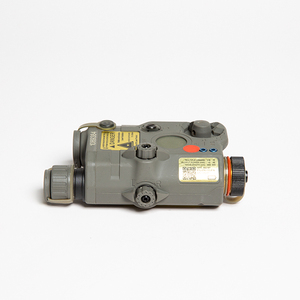 FMA AN/<span class=keywords><strong>PEQ</strong></span> <span class=keywords><strong>15</strong></span> LA-5 รุ่นฟังก์ชัน ไฟ LED สีขาว + รุ่นเลเซอร์สีแดง พร้อมเลเซอร์อินฟราเรด TB0076 - Product Image 4