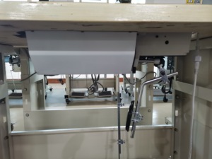 Sistema <strong>De</strong> Estepe <strong>De</strong> Computador Agulha Unica Pos Cama Vamp <strong>Maquina</strong> <strong>De</strong> Costura Industrial - Product Image 6