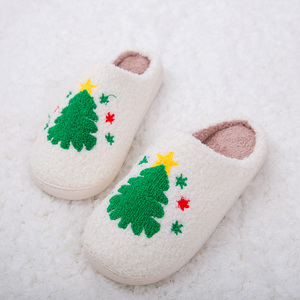 Chaussons d'intérieur de Noël en fausse fourrure croisée floue pour la maison en polaire fabricant pour femmes/couple/homme - Product Image 6