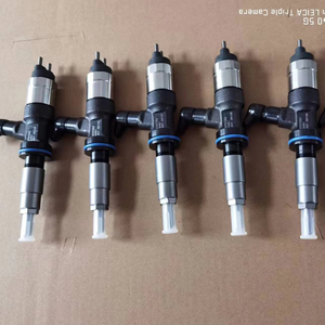 Inyector de Combustible SAA6D140E-5, Inyector Common Rail 095000-6120 6261-11-3100 para Cargadora WA500-6, Excavadora PC450-7 PC600-8 PC650-8 - Product Image 3